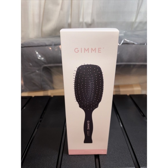 Gimme Beauty Other - Gimme Beauty Fine Hair Detangling Hair Brush- (BRAND NEW IN BOX)